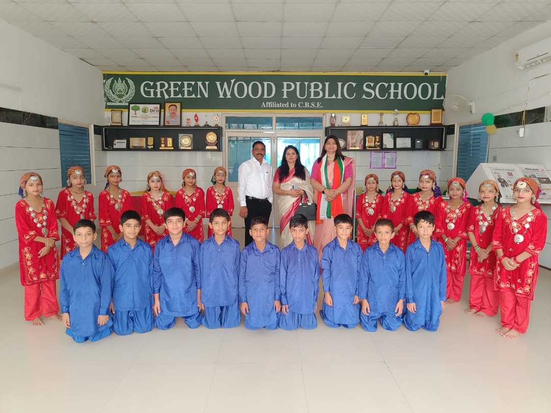 Greenwood Public School Chairman and Principal with the student cultural troupe in Bohla, Sonipat